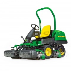 Косилка для грина John Deer 2500 B diesel в Санкт-Петербурге