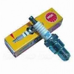 Свеча зажигания NGK BPR6ES для двигателей Honda CG135, CG160, GX160 7282 в Санкт-Петербурге