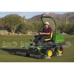 Косилка для грина John Deer 2500 B gas в Санкт-Петербурге