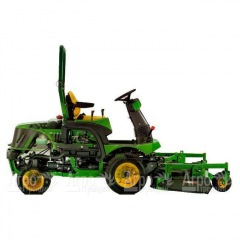 Фронтальная роторная косилка John Deer 1435 в Санкт-Петербурге
